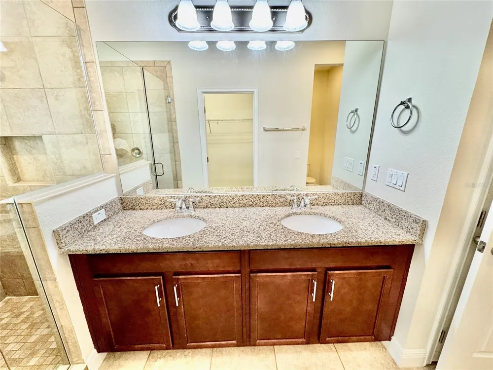 7208 MILESTONE DRIVE Apollo Beach, FL 33572