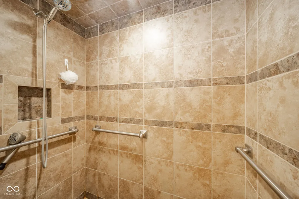 512 5th Street Middletown, IN 47356