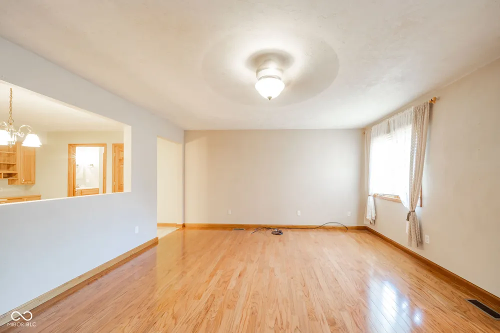 512 5th Street Middletown, IN 47356