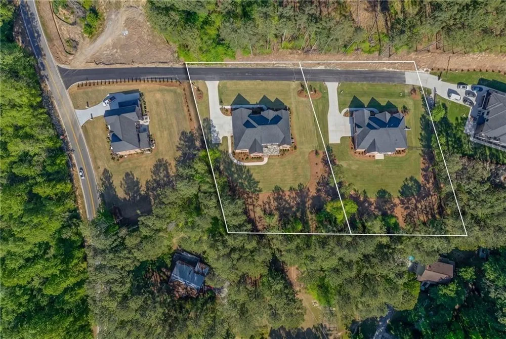 1559 Whitley Road Dacula, GA 30019
