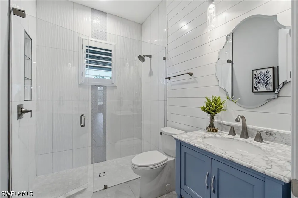 Hidden Oaks Lane Naples, FL 34119