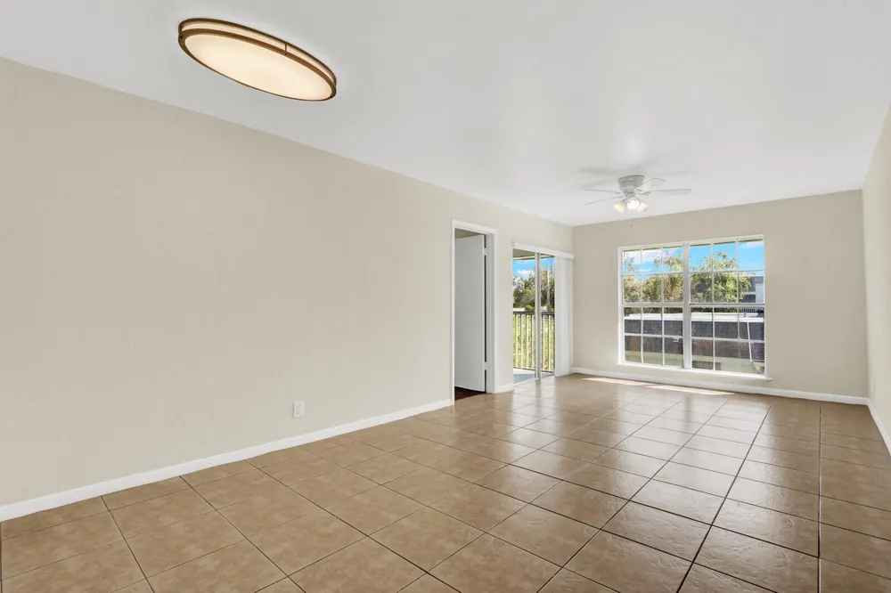 10249 Military Trail #Apt 201 Palm Beach Gardens, FL 33410