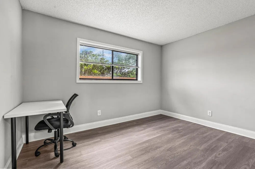 6900 SW 39th Street #101j Davie, FL 33314