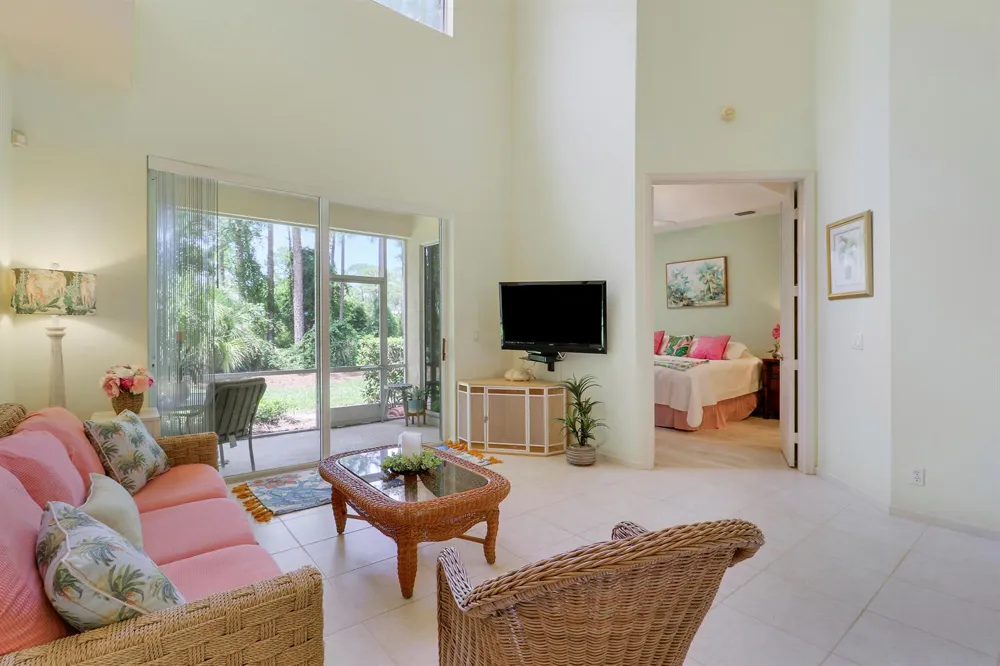 9222 Wentworth Lane Port St. Lucie, FL 34986