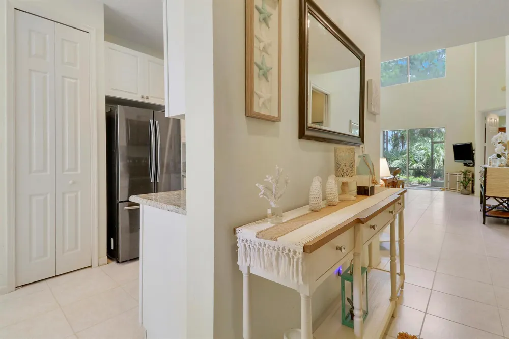 9222 Wentworth Lane Port St. Lucie, FL 34986