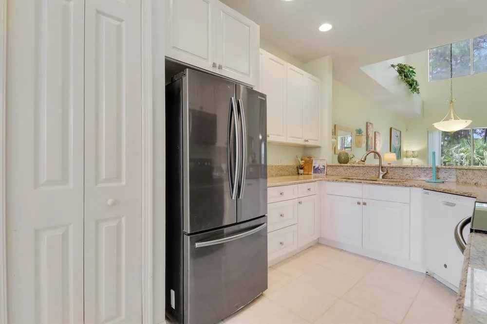 9222 Wentworth Lane Port St. Lucie, FL 34986