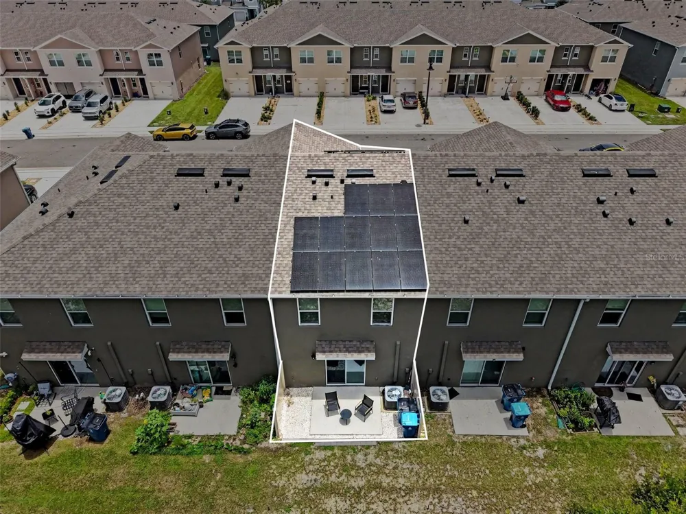 2356 PENGUIN BOULEVARD Davenport, FL 33837