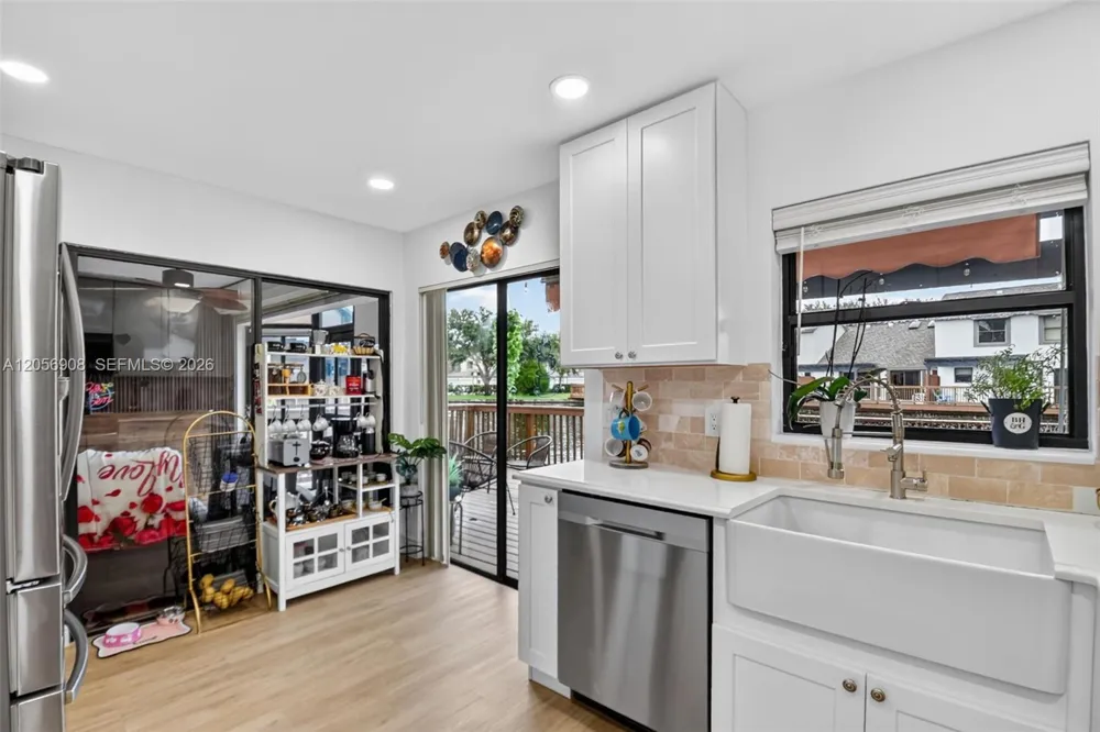 802 Landings Blvd Green Acres, FL 33413