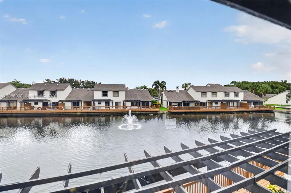 802 Landings Blvd Green Acres, FL 33413
