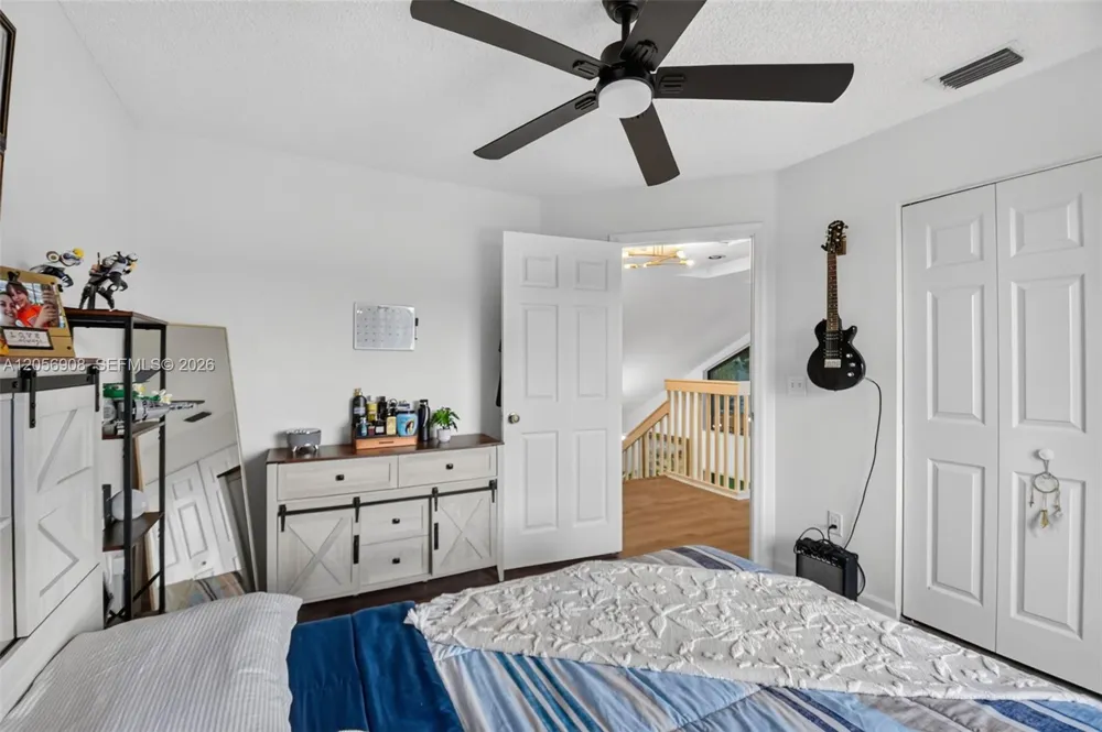 802 Landings Blvd Green Acres, FL 33413