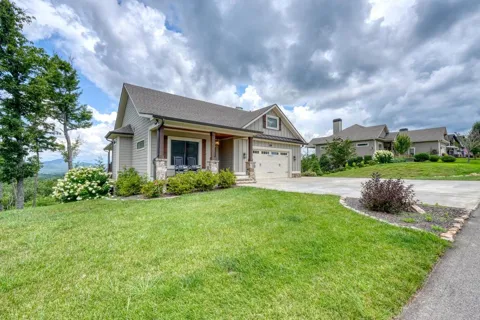 25 Ivy Log Heights Spur