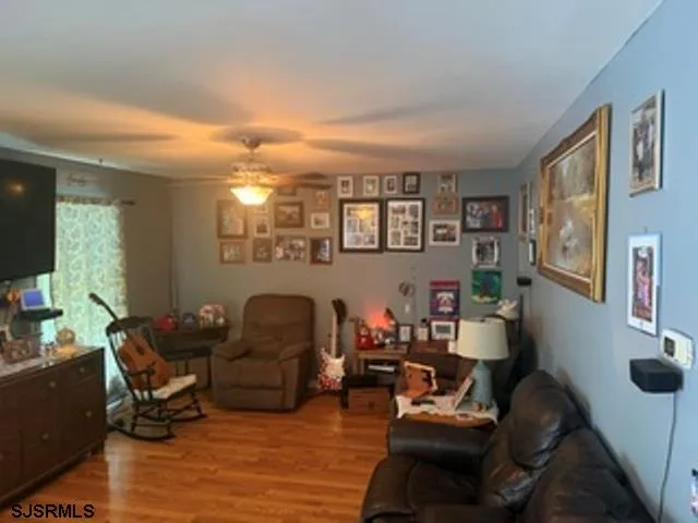 1419 15th Ave Dorothy, NJ 08317