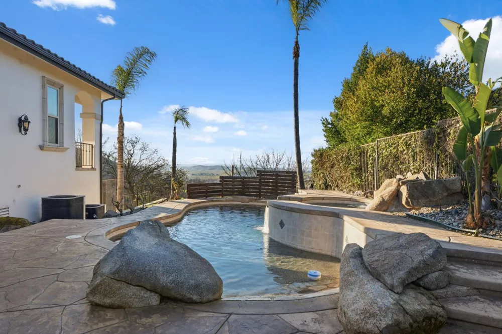 22221 Masters Drive Friant, CA 93626