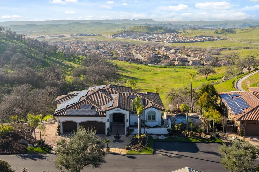 22221 Masters Drive Friant, CA 93626