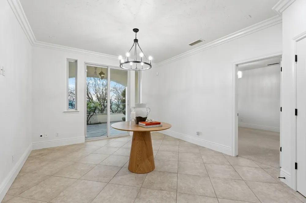 22221 Masters Drive Friant, CA 93626