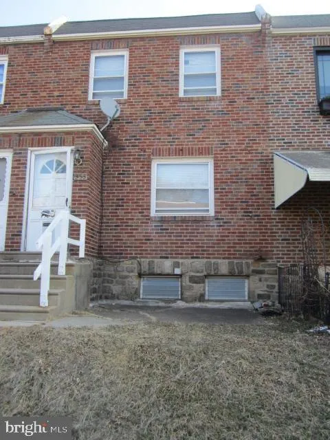 355 HAMPDEN ROAD