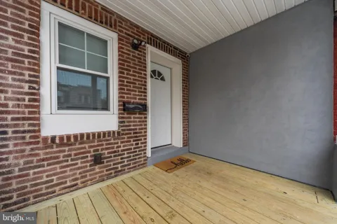 1119 THOMAS STREET