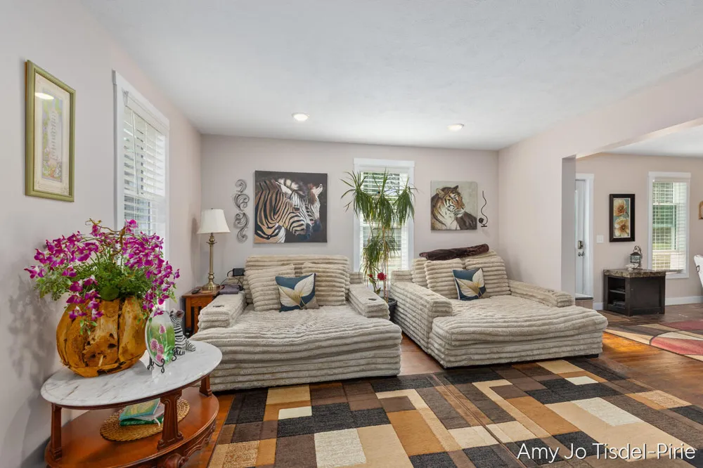 1096 E James Street White Cloud, MI 49349
