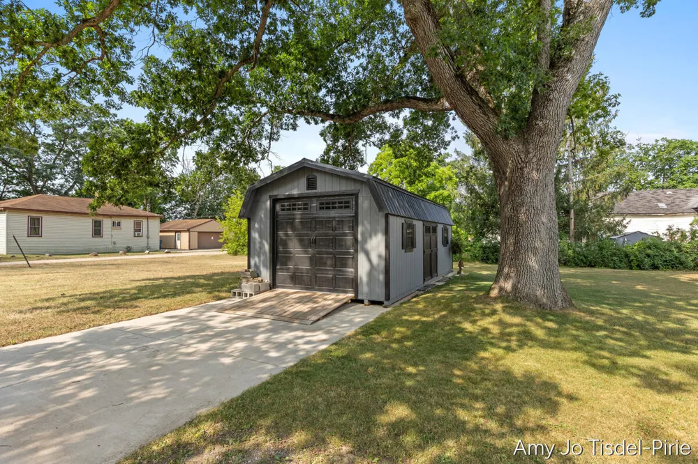 1096 E James Street White Cloud, MI 49349