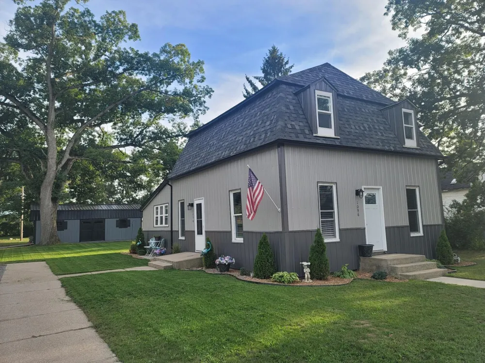 1096 E James Street White Cloud, MI 49349