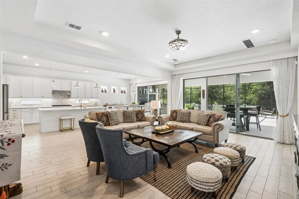 7606 WANDERING WAY Orlando, FL 32836
