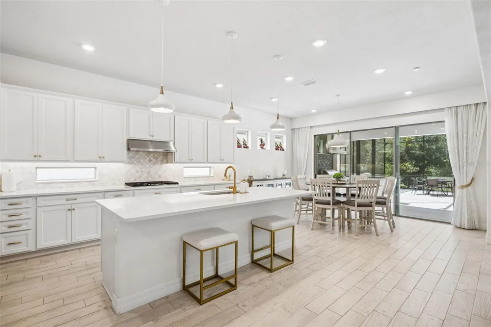 7606 WANDERING WAY Orlando, FL 32836