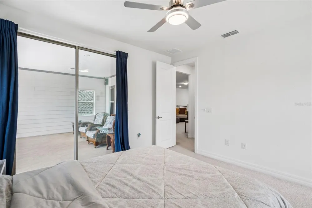 7606 WANDERING WAY Orlando, FL 32836