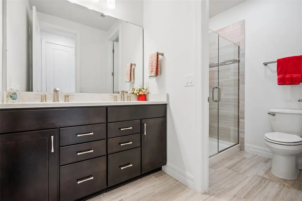 7606 WANDERING WAY Orlando, FL 32836