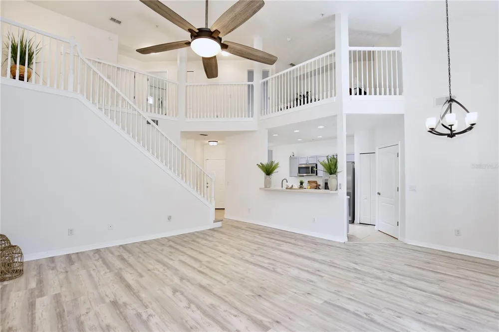 696 SEABROOK COURT #202 Altamonte Springs, FL 32714