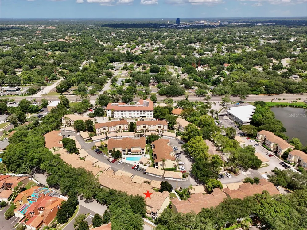 696 SEABROOK COURT #202 Altamonte Springs, FL 32714