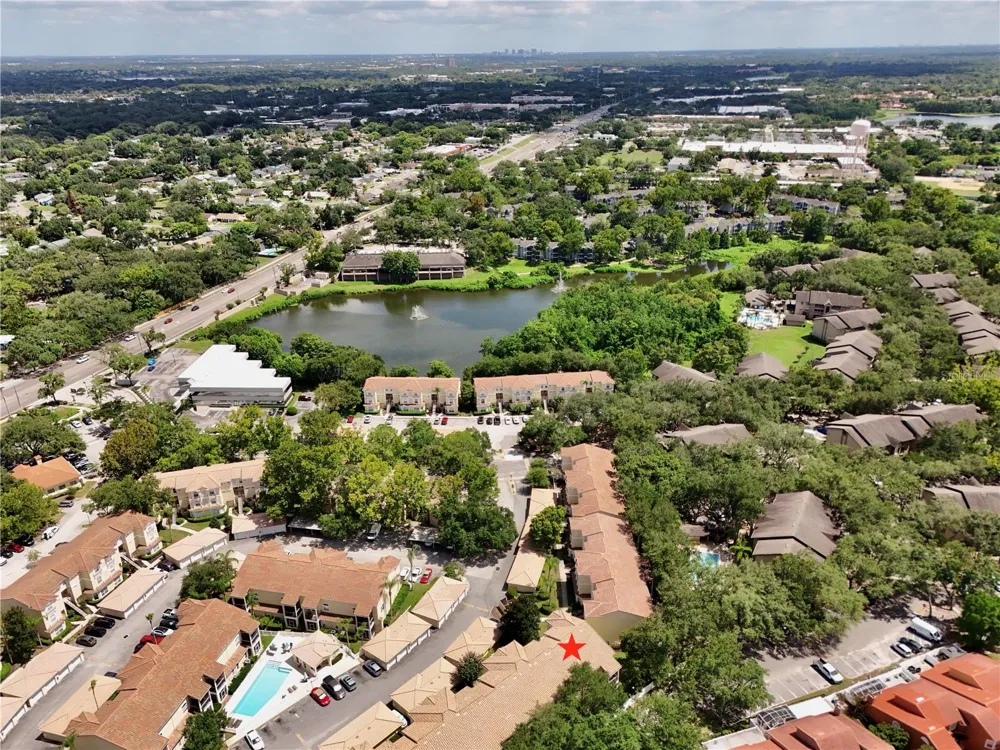 696 SEABROOK COURT #202 Altamonte Springs, FL 32714