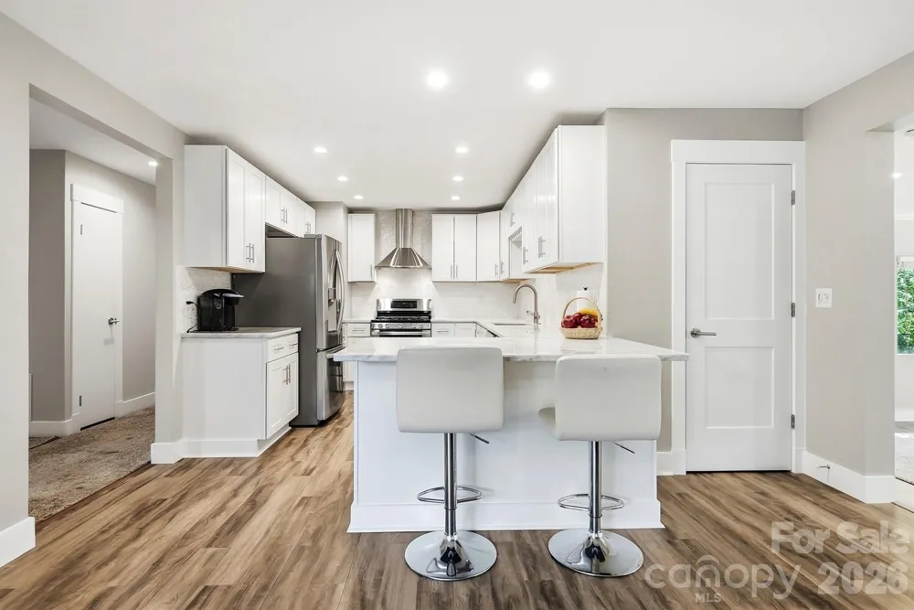 2125 Old Hickory Grove Road Mount Holly, NC 28120