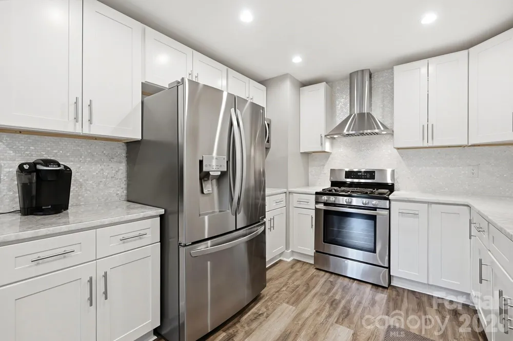 2125 Old Hickory Grove Road Mount Holly, NC 28120