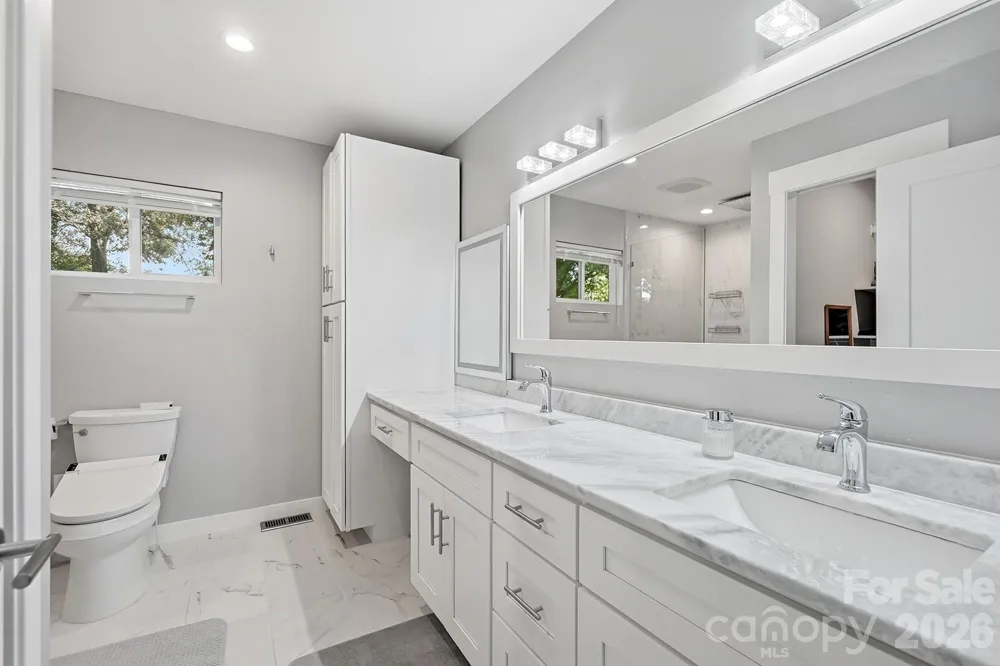 2125 Old Hickory Grove Road Mount Holly, NC 28120