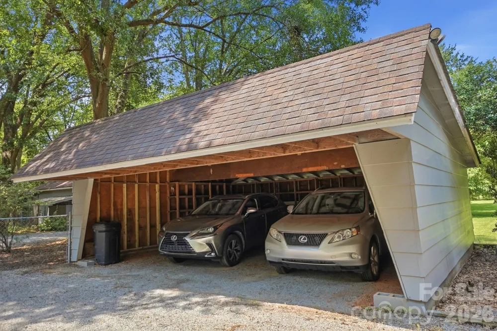 2125 Old Hickory Grove Road Mount Holly, NC 28120