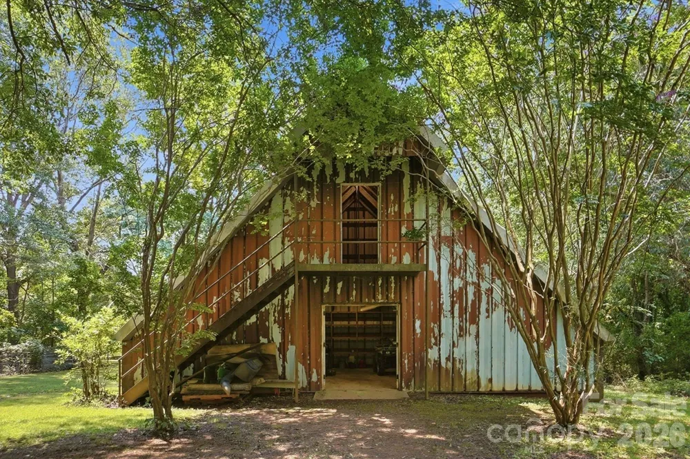 2125 Old Hickory Grove Road Mount Holly, NC 28120