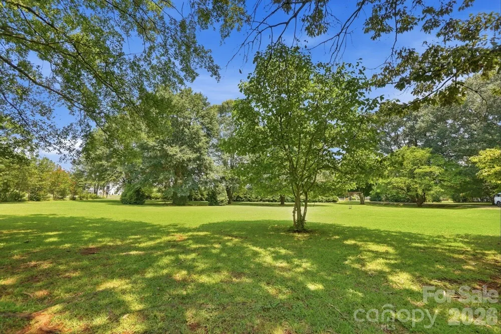 2125 Old Hickory Grove Road Mount Holly, NC 28120