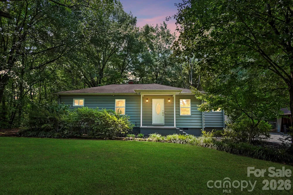2125 Old Hickory Grove Road Mount Holly, NC 28120