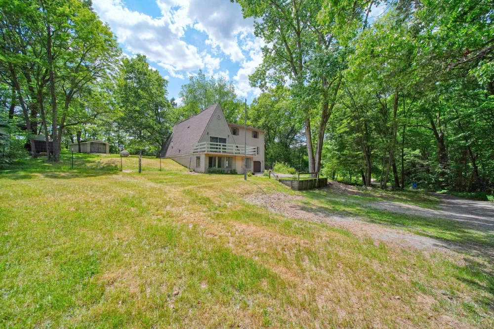 7925 Seymour Road Grass Lake, MI 49240