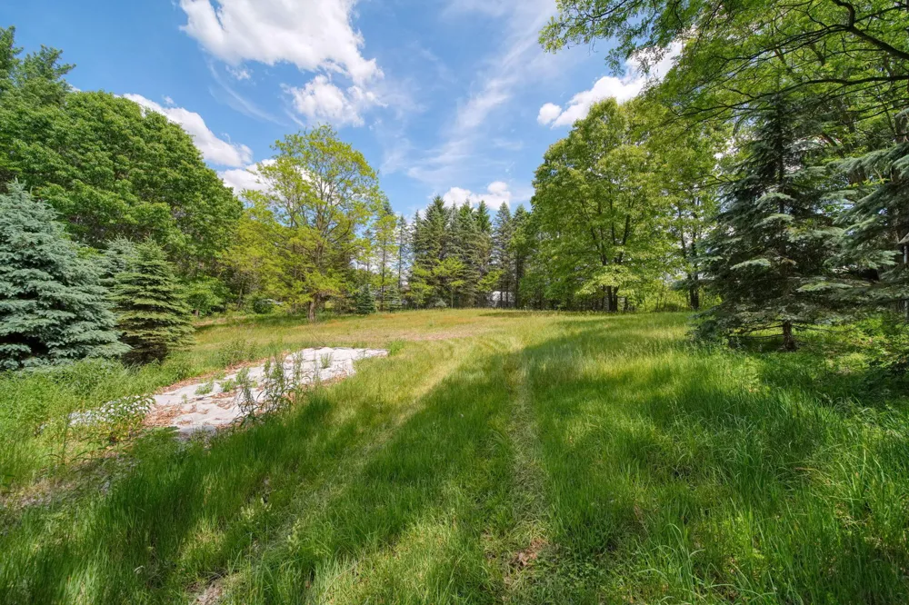 7925 Seymour Road Grass Lake, MI 49240