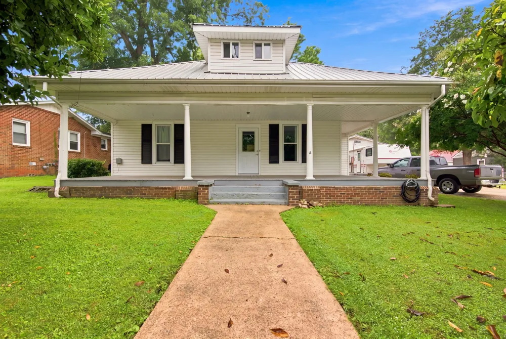 404 S Jefferson St Winchester, TN 37398