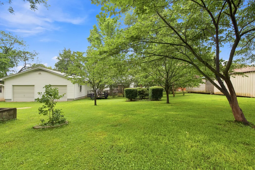404 S Jefferson St Winchester, TN 37398