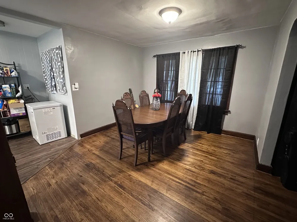 2016 Washington Avenue Terre Haute, IN 47803