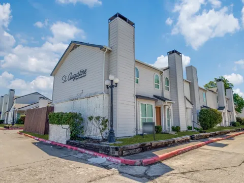 9524 Military Parkway