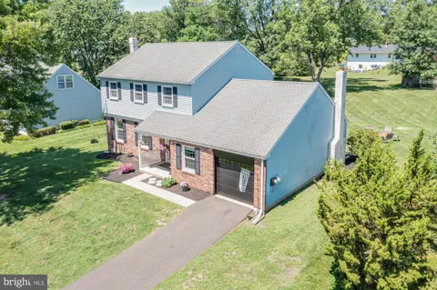 327 LENAPE LANE