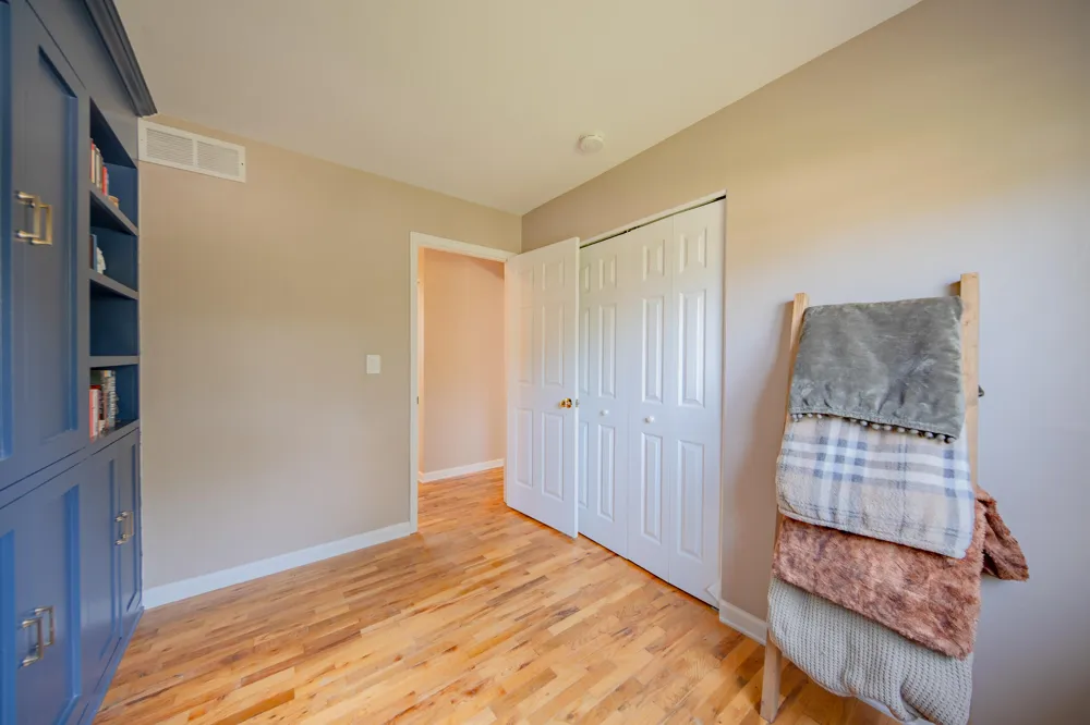 10133 Van Buren Street Belleville, MI 48111