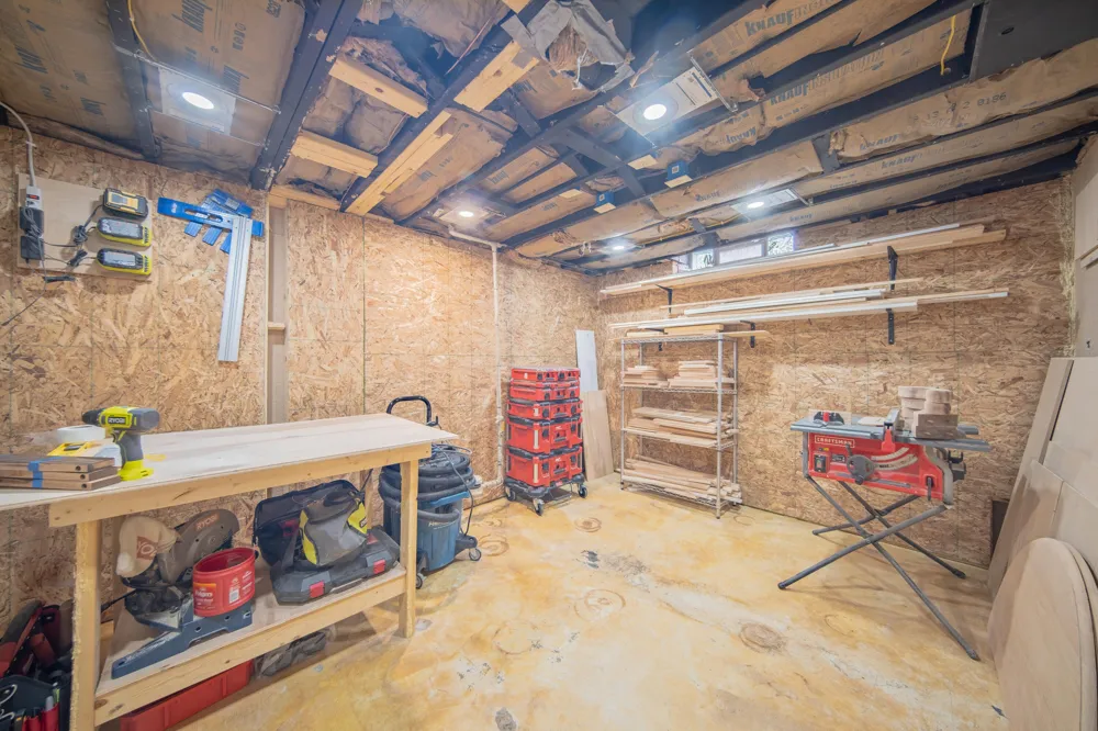 10133 Van Buren Street Belleville, MI 48111