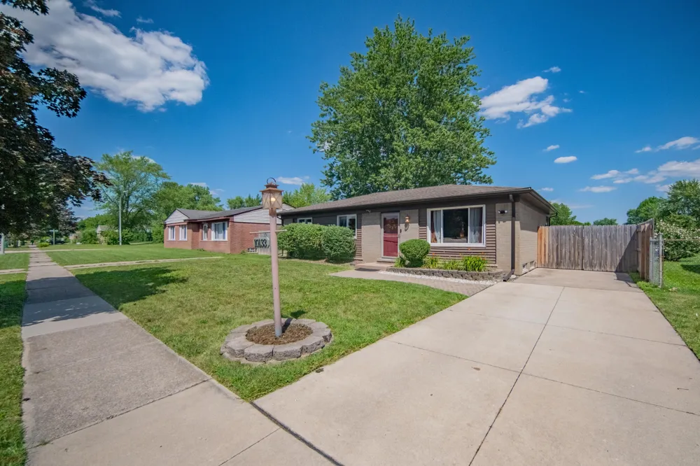 10133 Van Buren Street Belleville, MI 48111