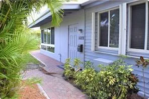4411 E TRADEWINDS #A-B Lauderdale By The Sea, FL 33308