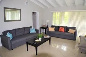 4411 E TRADEWINDS #A-B Lauderdale By The Sea, FL 33308
